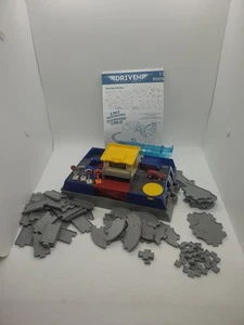 DRIVEN – Collapsible Playset with Tracks and Toy Cars – 2 in 1 Race Track - 80pc - Picture 1 of 2