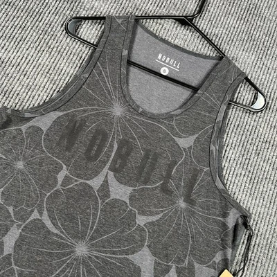 Camiseta sin mangas NoBull para hombre pequeña negra floral sin mangas CrossFit entrenamiento nueva Foto 1 de 4
