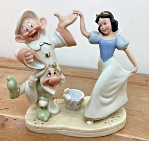 Dancing With Snow White - Disney showcase selection Ornament Lenox® #3453 RI - Picture 1 of 13