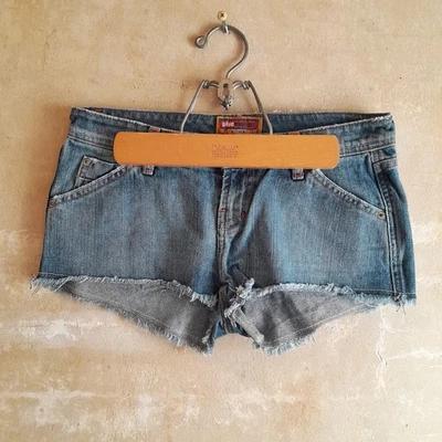 154a. mini shorts jeans vintage azul asfalto cintura baixa corte y2k, 3 - Imagem 1 de 4