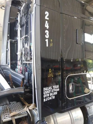 KENWORTH T680 CAB EXTENSION 3831980 - Imagem 1 de 2