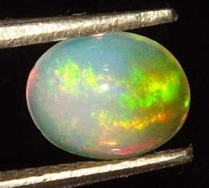 0.60 cts Ethiopian Welo Fire Opal 7 x 6 mm Cabochon Natural Gemstone *ocb5 - Picture 1 of 5