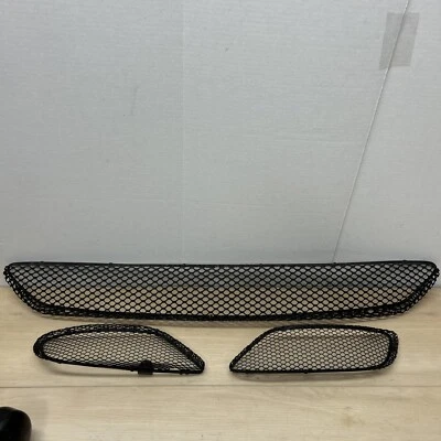 03-06 Mercedes W220 S55 AMG S500 parachoques delantero cubierta centro + rejillas de malla R & L Foto 1 de 4