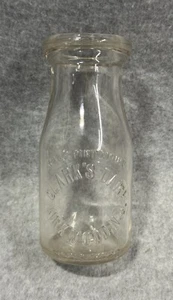 Vtg CLARK’S DAIRY Cream Bottle KIRKWOOD NJ Half Pint Liquid Glass + Cap Jersey - Picture 1 of 15