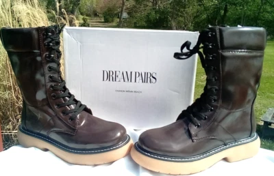 New in Box Dream Pairs Ladies Trendy Combat Boots Brown Size Womens US 9 - Image 1 of 4