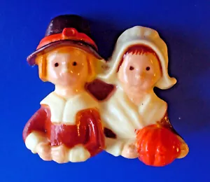 Broche de calabaza RARO Sello PIN Acción de Gracias Vintage PEREGRINO Niño Niña - Imagen 1 de 4