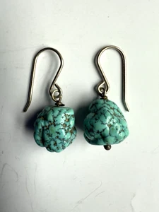 STERLING SILVER NATURAL TURQUOISE NUGGET EARRINGS. DROP DANGLE - Picture 1 of 3
