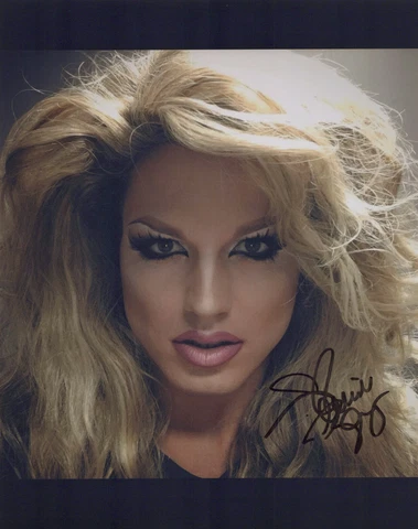 Derrick Barry Britney Spears impersonator (RuPaul's Drag Race) signed 8x10 photo Cover