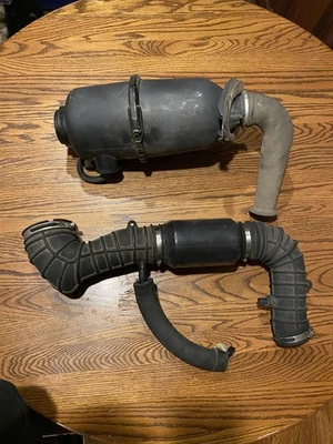 Limpiador de aire Ford Ranger 95-97 2,3 L  Foto 1 de 3