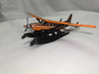 Matchbox 2015 Sky Busters SB-65 Cessna Carvan North Country Outdoor Expeditions - Image 1 of 4