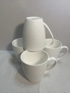 4 MIKASA HUNTINGTON BONE CHINA QUILTED 12 OZ WHITE COFFEE TEA CUPS MUGS 2133 - Picture 1 of 11