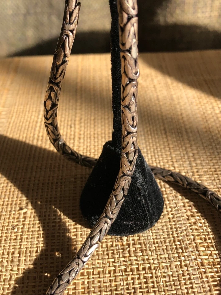 Collar de cadena cola de zorro tejido plata oxidada vintage cierre de gancho - diseño artesanal Foto 1 de 4