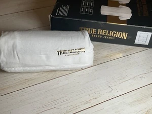 True Religion Herren Weiß Gold Logo XL T-Shirt Unterhemd Rundhals Baumwolle Neu - Bild 1 von 7