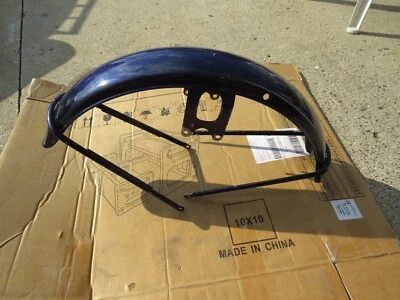 Guardabarros delantero Suzuki GT 550 GT550 J 1972 S-12 Foto 1 de 4