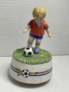 Music Box Company Playmate Soccer Football Girl Spielfigur San Francisco - Bild 1 von 11