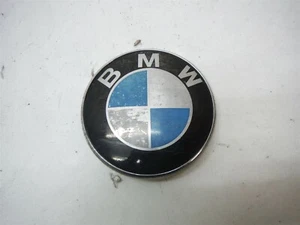 1999 BMW 528i EMBLEM LOGO BADGE SIGN OEM 1998-2000 - Picture 1 of 8