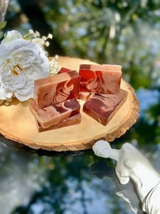 Real Woman& Handmade Soap Bars– 100% Natural Aromatherapy  Set of 4 Moisturizing - Picture 1 of 13