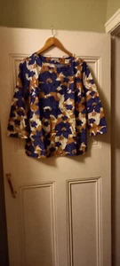 Kewbluse, Blumendruck, Gr. Small (8) - Bild 1 von 4