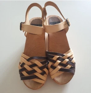 Swedish Nordic Fusion Boho Natural And Brown Leather Wood Sandals Size 6 - Picture 1 of 7