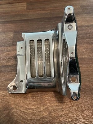 Oldsmobile Toronado 1970 luz de estacionamiento izquierda Foto 1 de 4