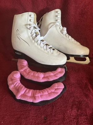 Patines artísticos Bladerunner Solstice para damas de Rollerblade talla 8 EE. UU. (9 zapatos)/39 EUR Foto 1 de 4