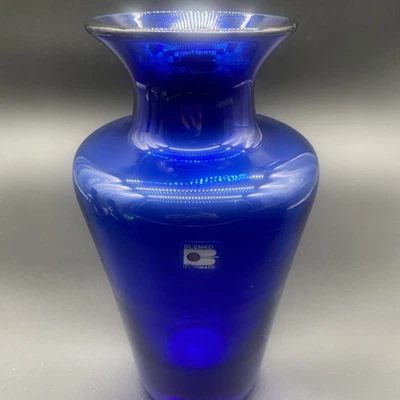 Vaso azul cobalto Blenko linda cor 10 polegadas de altura. Muito bom estado - Imagem 1 de 4