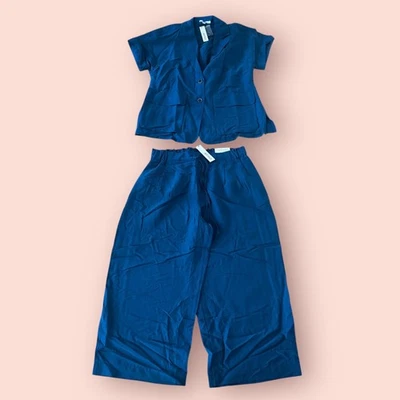 Chico's 2 Piece Suit Womens M Blue Short Sleeve Notch Lapel Slit Button NEW - Image 1 of 4