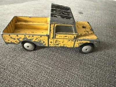 Corgi Toys 438 Land Rover 109 Vintage Toy Yellow And Black Rare Colour Way 1963  - Image 1 of 4