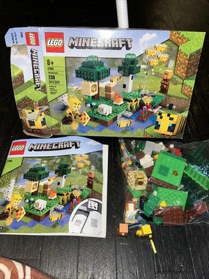 Lego Minecraft The Bee Farm 21165 Complete w Instructions Retired Incomplete - Image 1 of 4