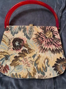 Bolso de Colección Floral Tapiz Alfombra Manijas Doble Lucita Cartera/Bolso de Mano Usado en Excelente Condición - Imagen 1 de 12