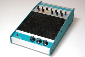 Electro-Lab Design Console DeVry Institute Electronic Design Fabrication Tool - Picture 1 of 6