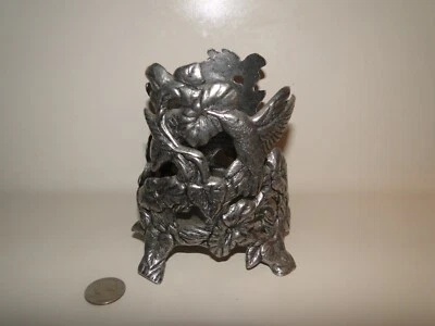 Candelabro vintage de peltre colibrí Carson Foto 1 de 4