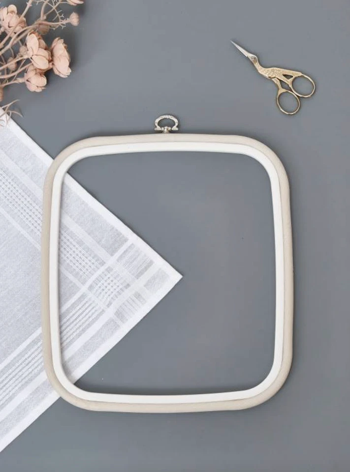 Square Flexi Hoop Nurge 230-13 White - Image 1 of 1