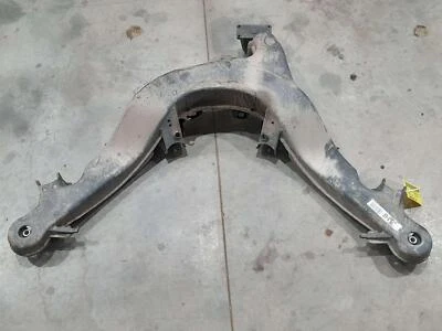 1986 - 1991 Mercedes Benz W126 420 SEL Rear Crossmember Subframe OEM 1263503008 - Image 1 of 4