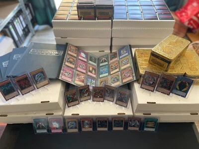 Yugioh Karten Sammlung | NUR HOLOS Ultra Rares | Deutsch Mega Sammlung Near Mint - Bild 1 von 4