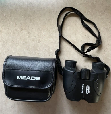 Meade Instruments  Binoculars - 8x25  426 ft/1000yds  with Case  Compact  V Good - Image 1 of 4