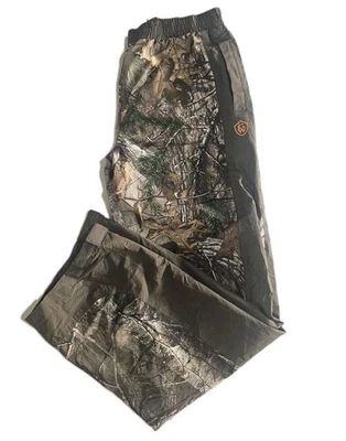 Men's Sz M Game Winner hunting pants in a Realtree Xtra elastic waist NetLining  - Image 1 of 4