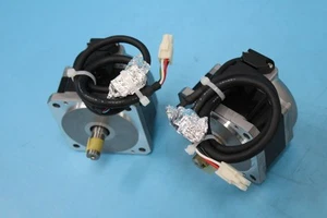 ROCKWELL AC SERVOMOTORE CSMR-02BQ1ANT3, 1 pezzo, spedizione celere gratuita - Foto 1 di 7