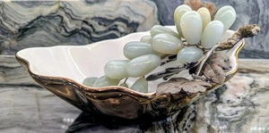 Uvas italianas de ónix de piedra tallada a mano con hojas de metal + oro Nicole Miller... - Imagen 1 de 11