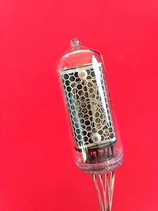 IN-8-2 IN8-2 Tubo Nixie Vintage Lámpara URSS URSS Indicador de Pantalla Soviética RARO NUEVO 6 piezas - Imagen 1 de 8