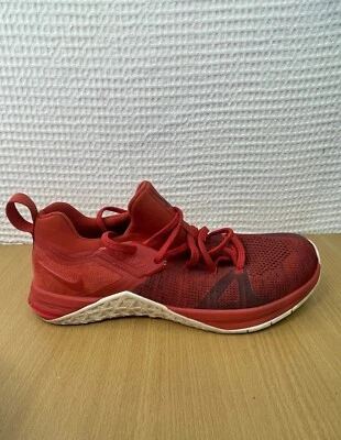 Nike Metcon Flyknit 3 Zapatos de Entrenamiento Atlético AQ8022 600 Rojo Para Hombre Talla 9.5 Foto 1 de 4