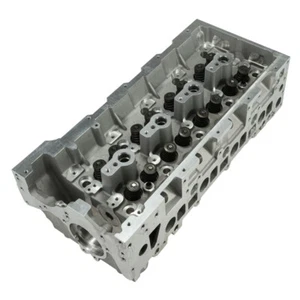 Zylinderkopf Ventile & Federn für Mercedes Benz OM646 908574 - Bild 1 von 6