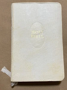 Small White Holy Bible Translated Original Tongues, Collins Clear Type 1945 - Picture 1 of 16