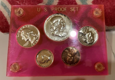 1956 PROOF SET IN HOLDER WITH TYPE 1 HALF DOLLAR - Image 1 of 4