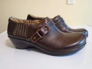 Naturalizer Women's Slip On Ankle Clog Shoes- Brown Leather - Size 8.5 - Picture 1 of 3