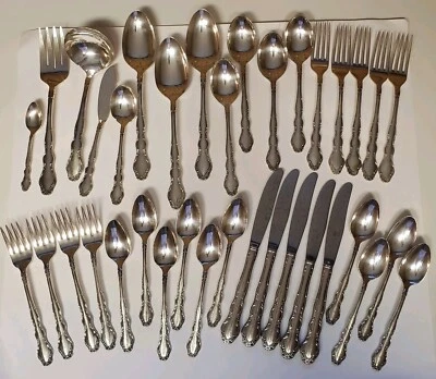 Conjunto de talheres 36 peças placa de nobreza Oneida padrão polonesa prata 1962 - Imagem 1 de 4