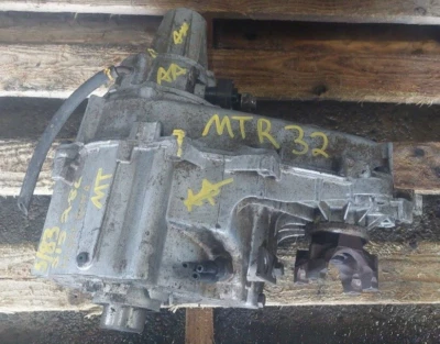 1983-1988 Chevrolet S10 Blazer Jimmy S15 2.8 Manual Transmission Transfer Case - Image 1 of 4