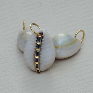 Colgante concha de zafiro azul natural sólido de oro amarillo de 14 k joyería concha de cowrie - Imagen 1 de 11