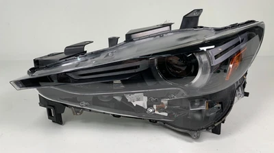 ¡COMO NUEVO! Faro LED adaptable AFS lado del conductor izquierdo Mazda CX-5 CX5 2017-2021 FABRICANTE DE EQUIPOS ORIGINALES Foto 1 de 4