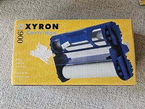 Xyron 900 Cartridge 25’ 2-Sided Laminate/Acid-Free Repositionable Adh LAT976-25 - Picture 1 of 4